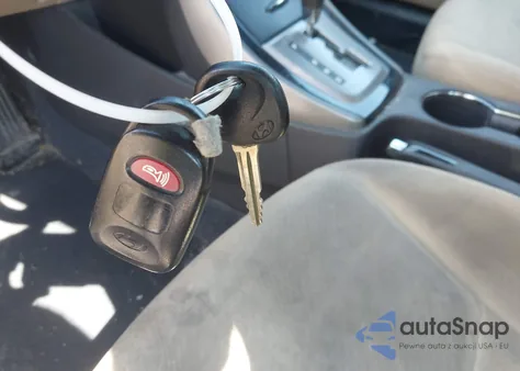 2013 Hyundai Elantra Gls из США, поврежденный, VIN KMHDH4AE1DU488719